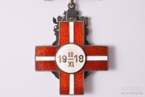 Нагрудный знак Орден Красного креста, 2-я степень 