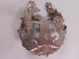 Нагрудный знак Гордонские горцы, офицерская кокарда 
