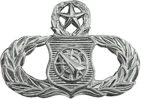 Нагрудный знак Мастер боевого управления  