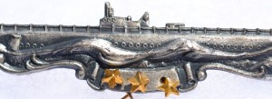 Нагрудный знак Патрульный поход на подводной лодки, 3 золотых звезды 
