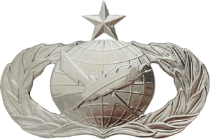 Нагрудный знак Старший специалист по связям с общественностью 