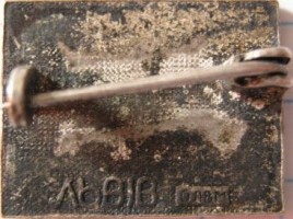 Badge  