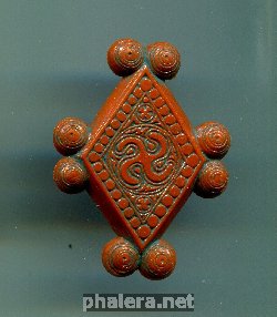 Знак Зимняя помощь. Артефакты с символом